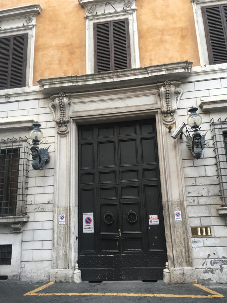 Di Rienzo Suites Trevi Bed & Breakfast